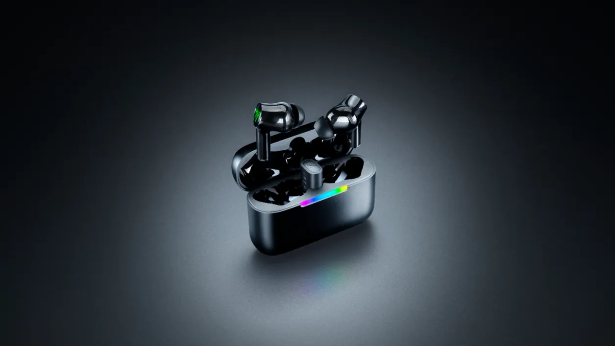 Razer Hammerhead V3 HyperSpeed Earbuds Fix Gaming Audio's Biggest Headache