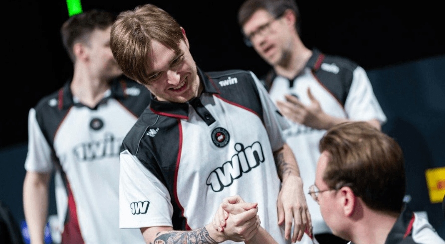 1win Owner Rewards CS2 Team With $100K Bonus After Team Spirit Upset