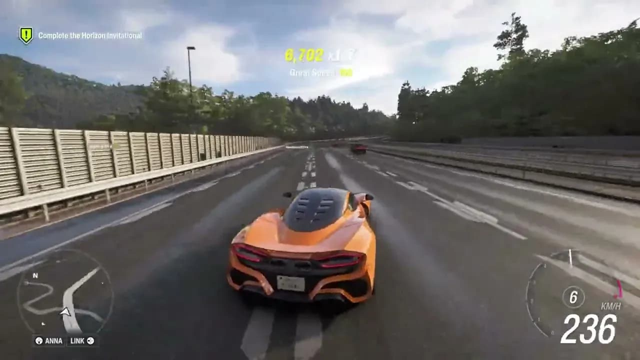 Venom F5 hitting top speed