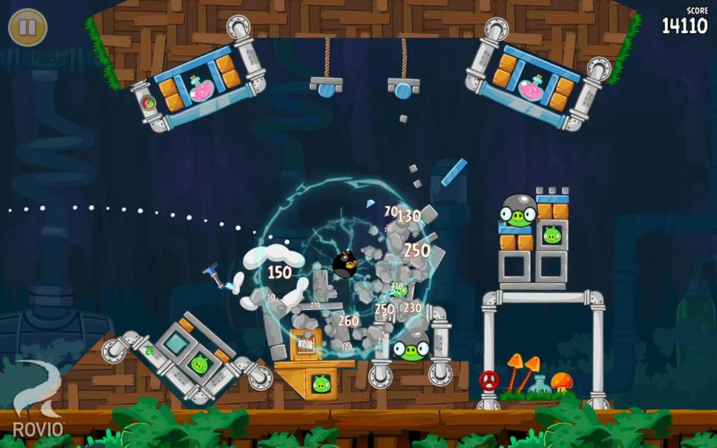 Angry Birds - 經典彈弓射擊遊戲 | GAMES.GG