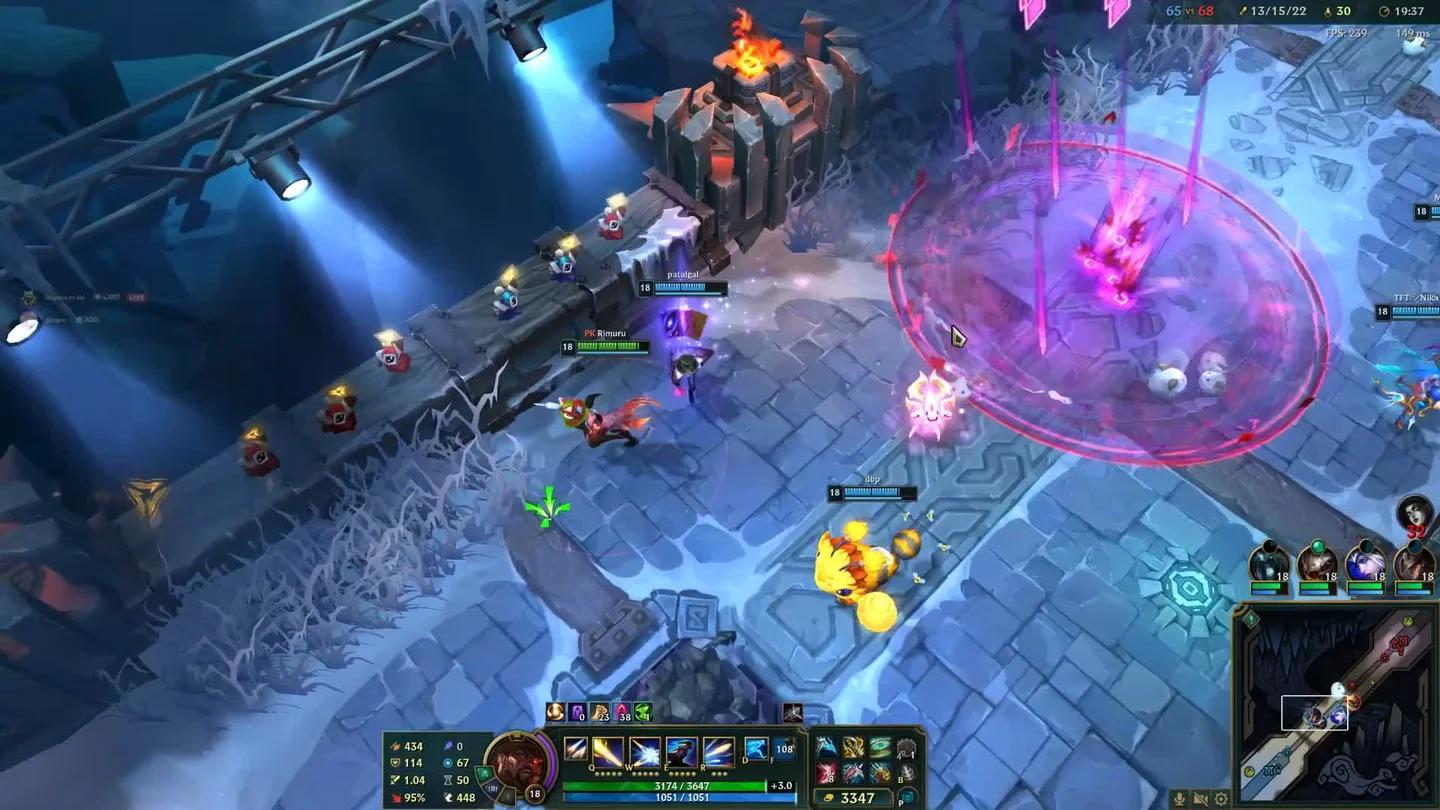 K/DA 및 True Damage 옵션이 표시된 ARAM Mayhem 헤드라이너 선택 UI