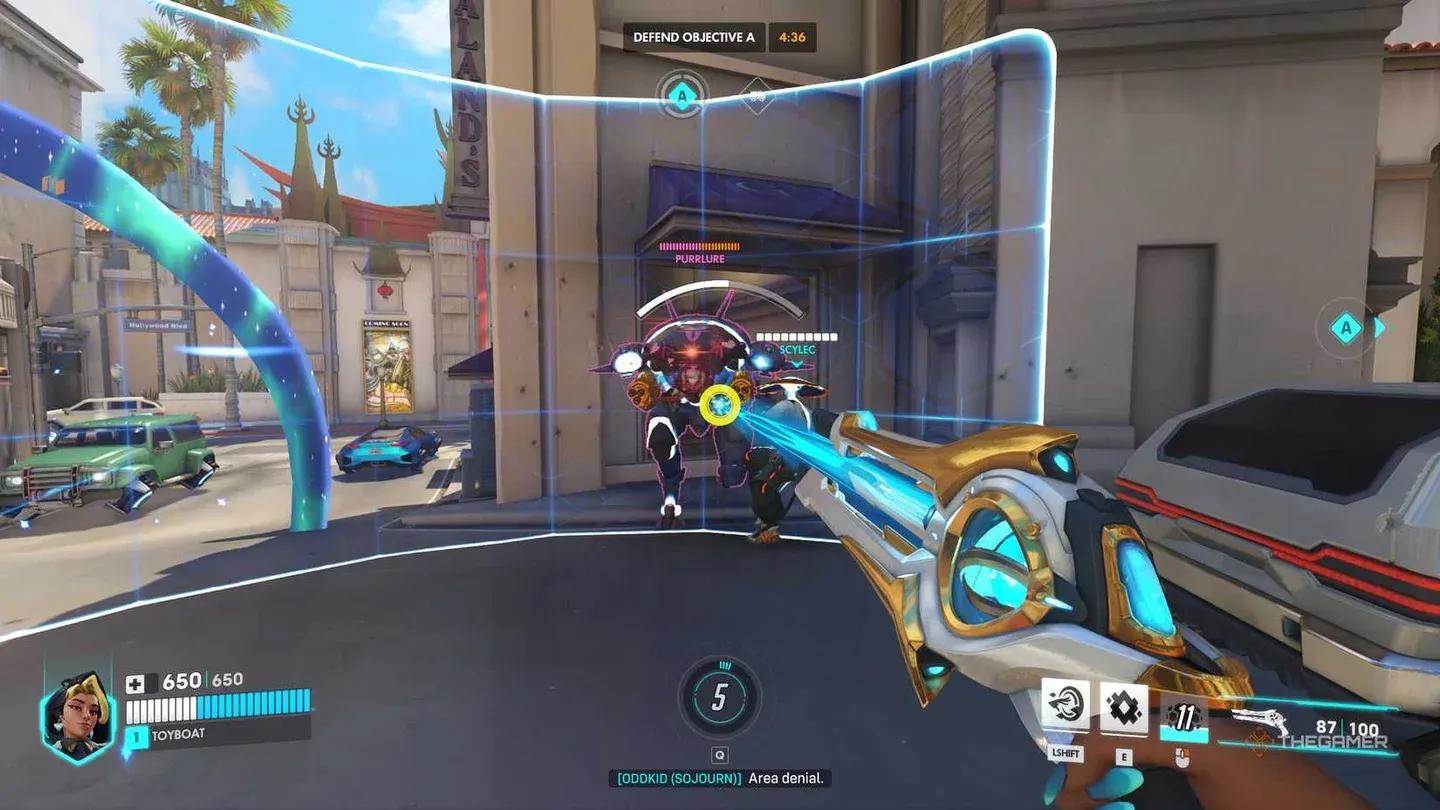 朵蜜娜的理想交戰距離