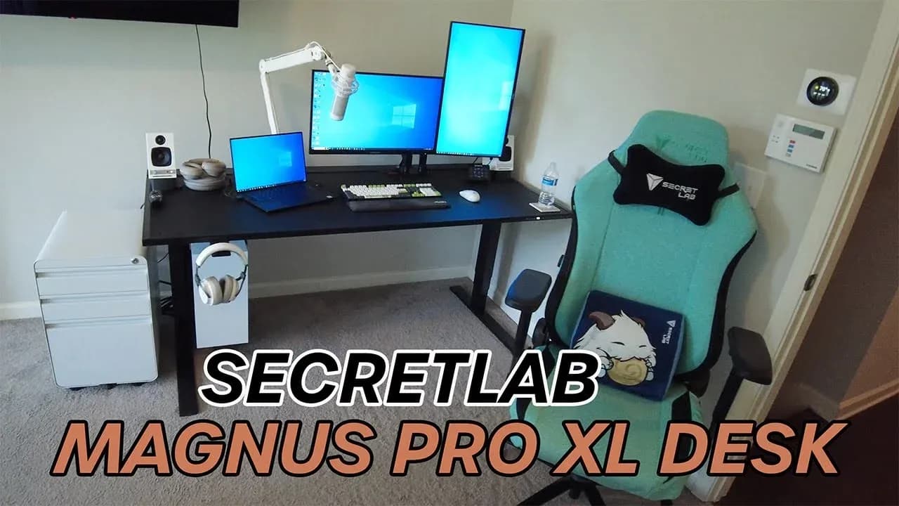Magnus Pro with free desk mat
