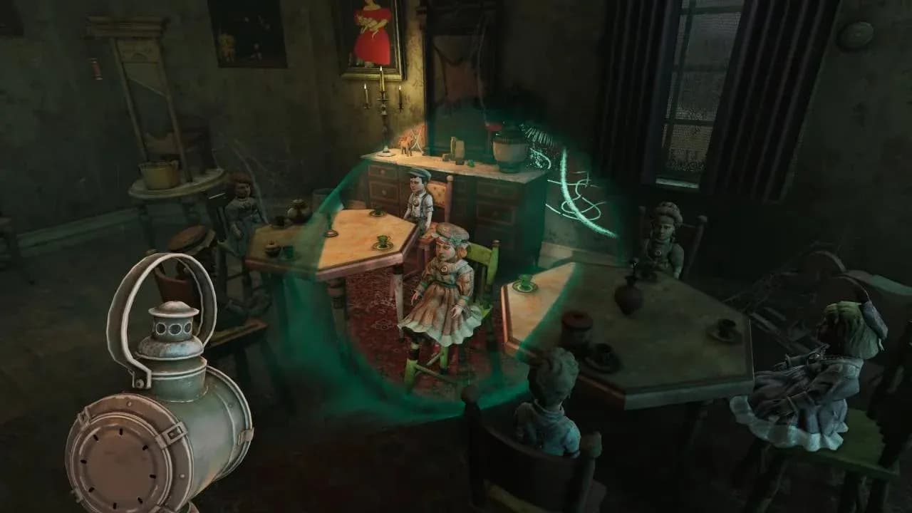 Lantern reveals hidden portrait details