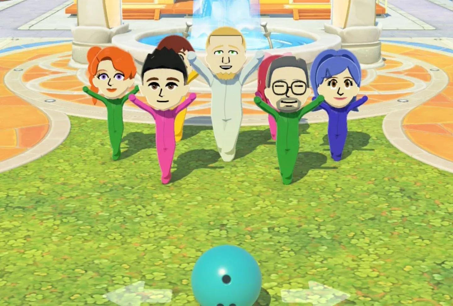 Knock down all five Miis